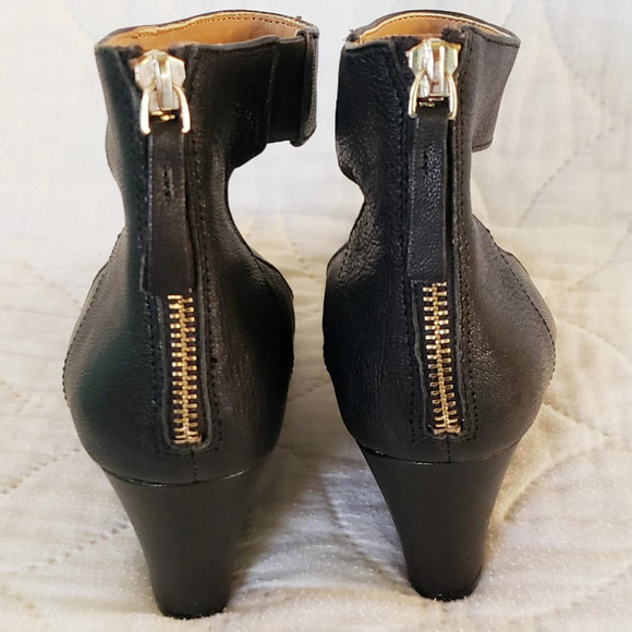 Nine West ankle strap wedge heels - Picture 3 of 8